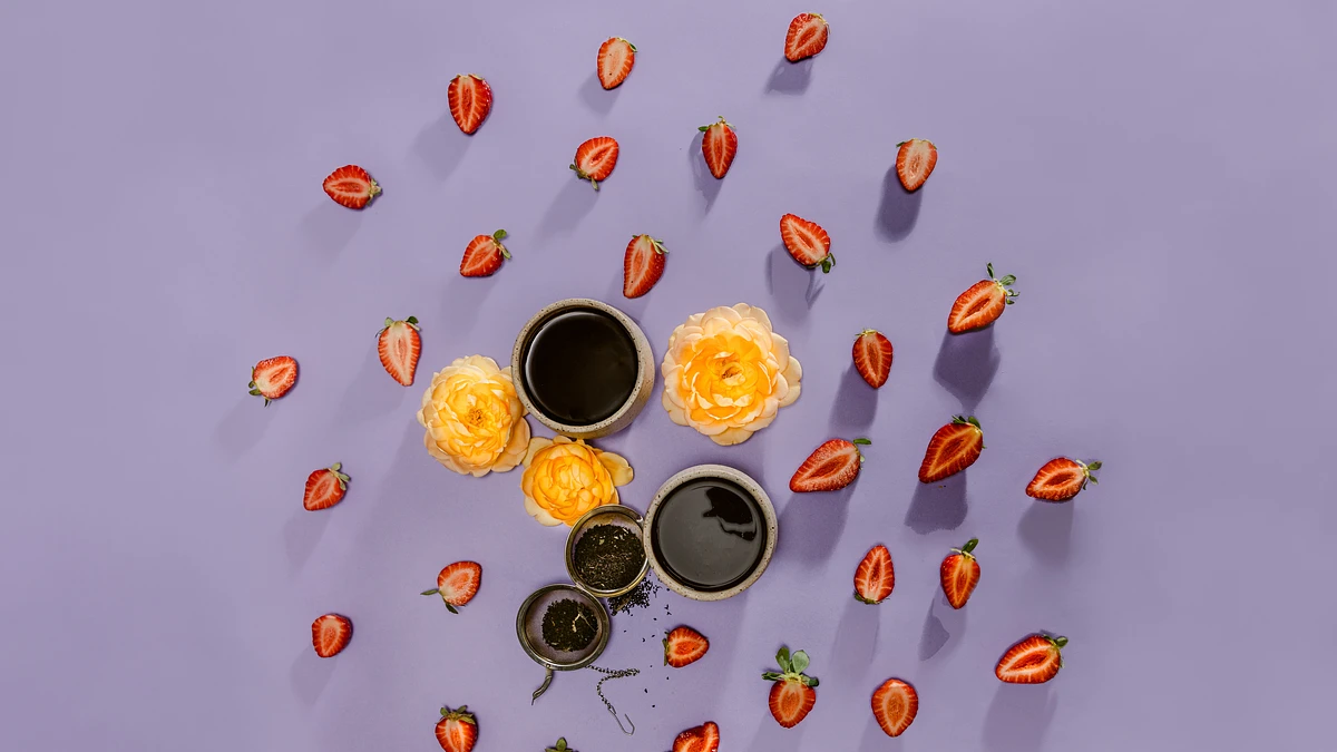Purchase Tasting Series: Astrid Medina Geisha coffee with flavors of Black Tea, Floral, Strawberry