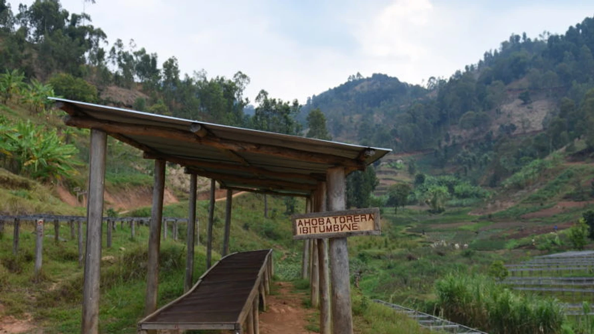 Gatare Lot 5